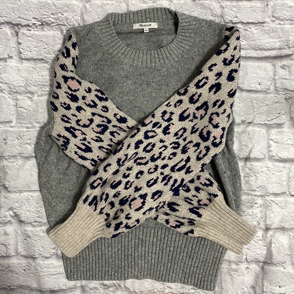 Gray Leopard Sleeve Madewell Tensley Sweater, size L - Picture 3 of 5